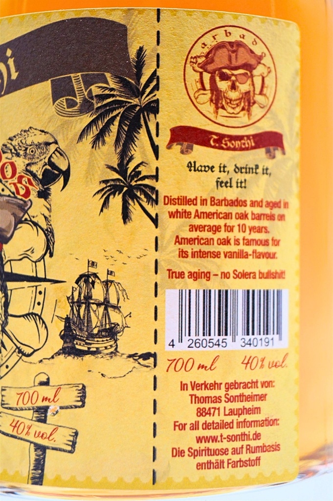 t-sonthi_barbados-rum_3.jpg