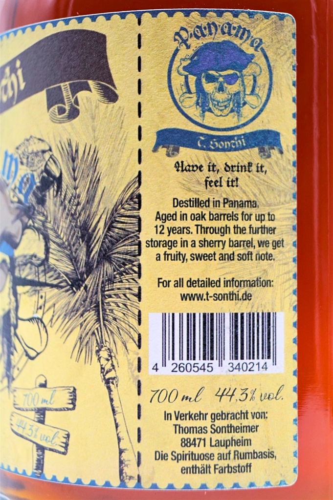 t-sonthi_panama-rum_3.jpg