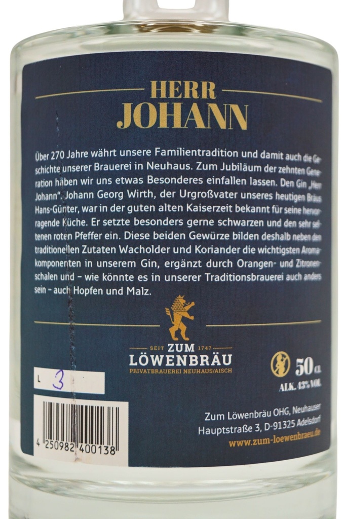 zum-lowenbrau_herr-johann-dry-gin_3.jpg