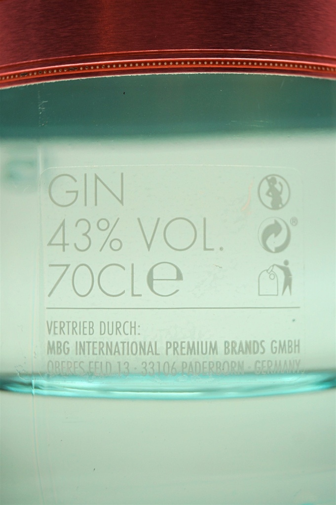 silent-pool_rose-expression-gin_3.jpg