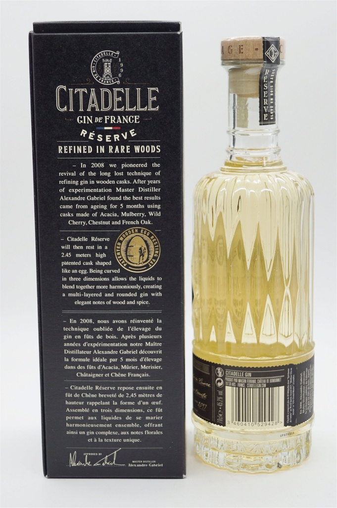 citadelle_reserve-gin_1.jpg