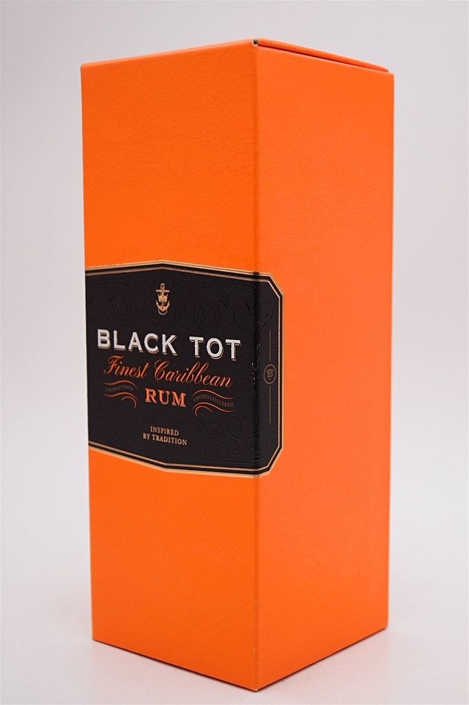 black-tot_finest-caribbean-rum-in-geschenkverpackung_3.jpg