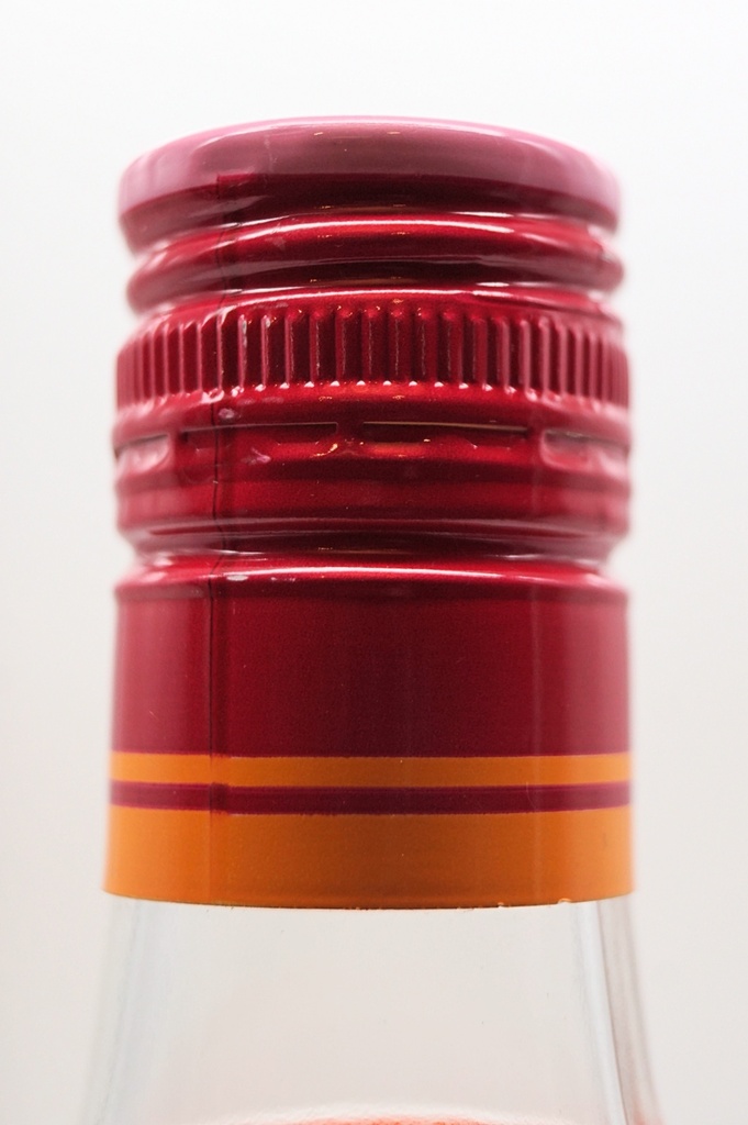 larios_rose-premium-gin_4.jpg