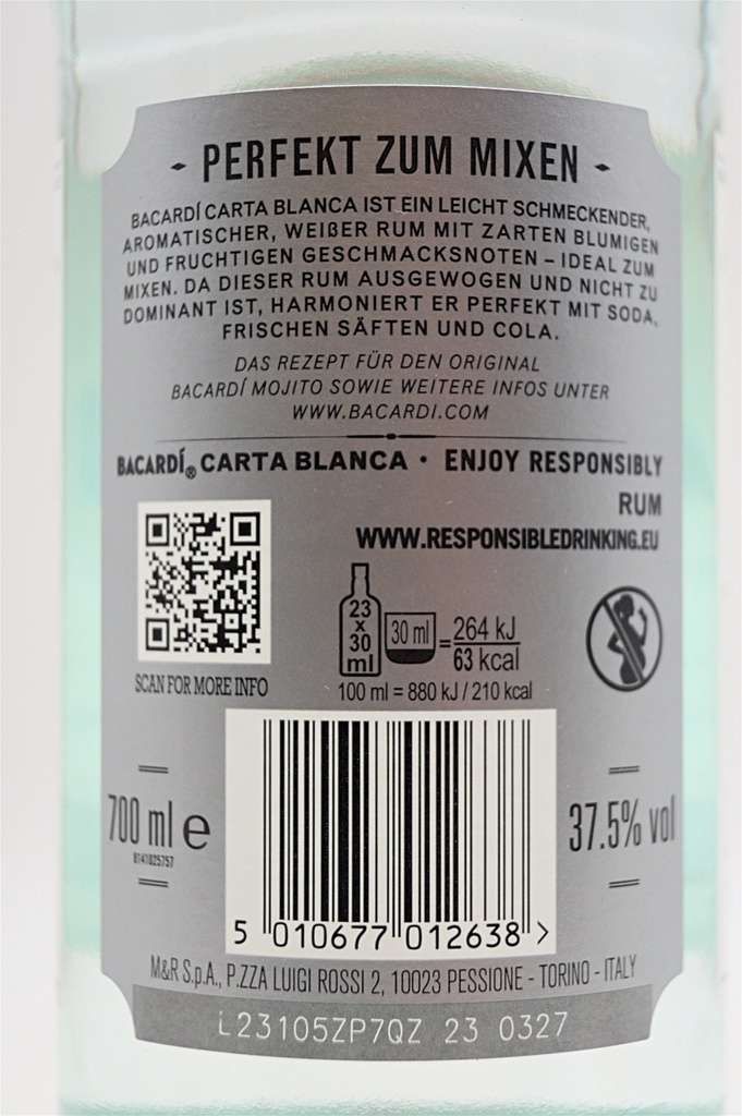 bacardi_carta-blanca-superior-white-rum_4.jpg