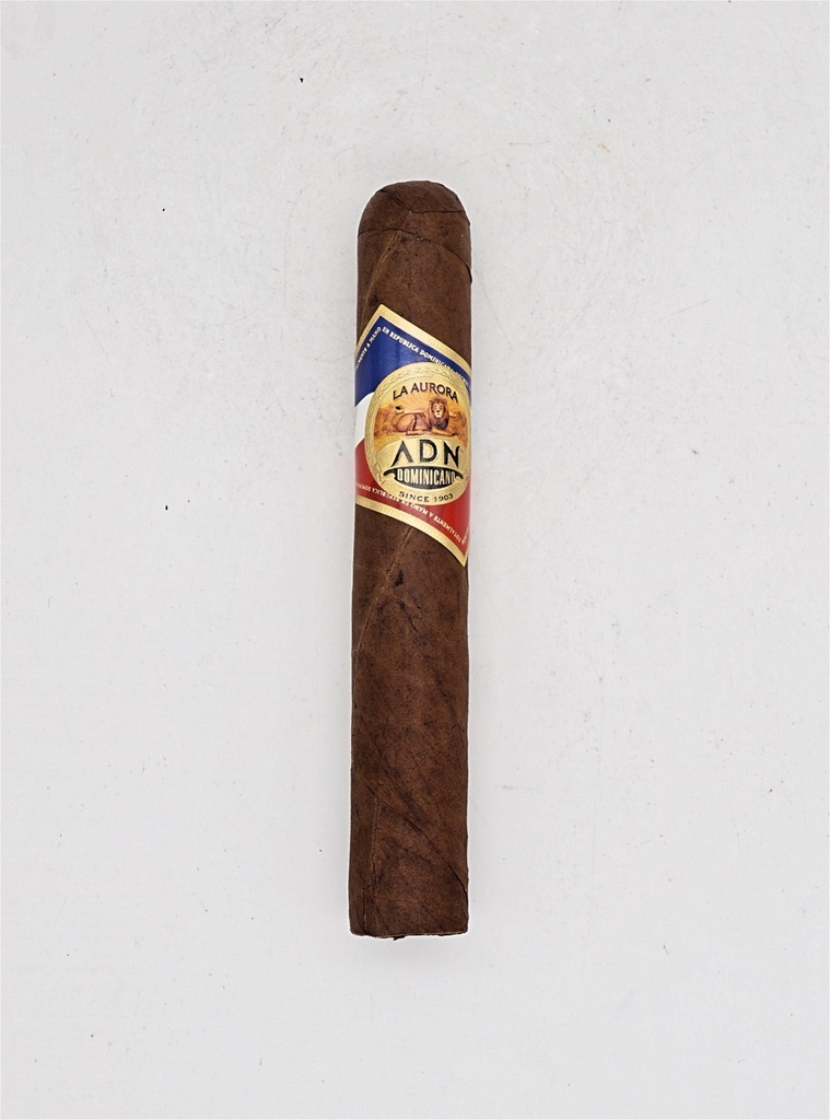 la-aurora_adn-dominicano-gran-toro_2.jpg