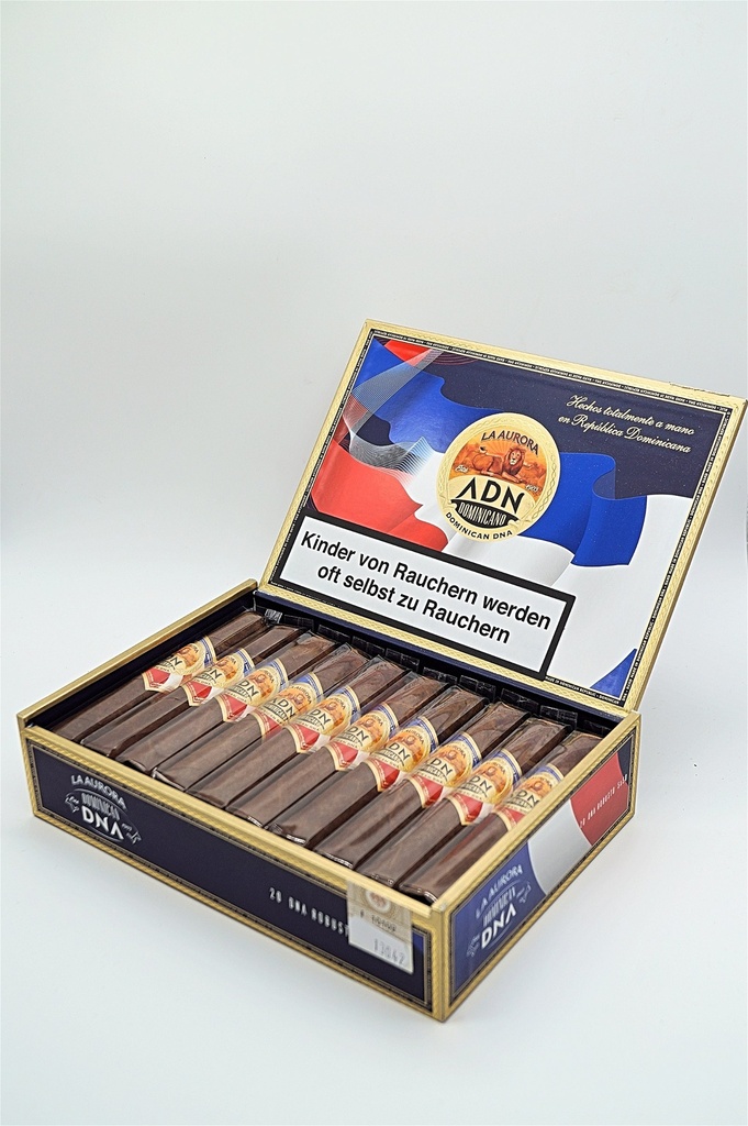 la-aurora_adn-dominicano-robusto_1.jpg