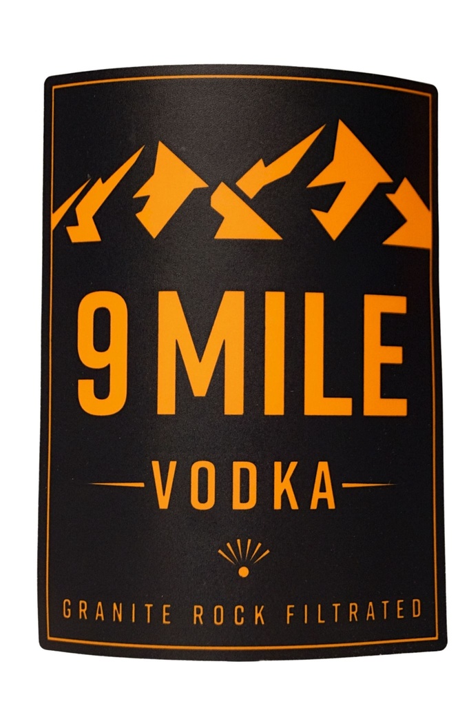 9-mile_vodka-6l_3.jpg