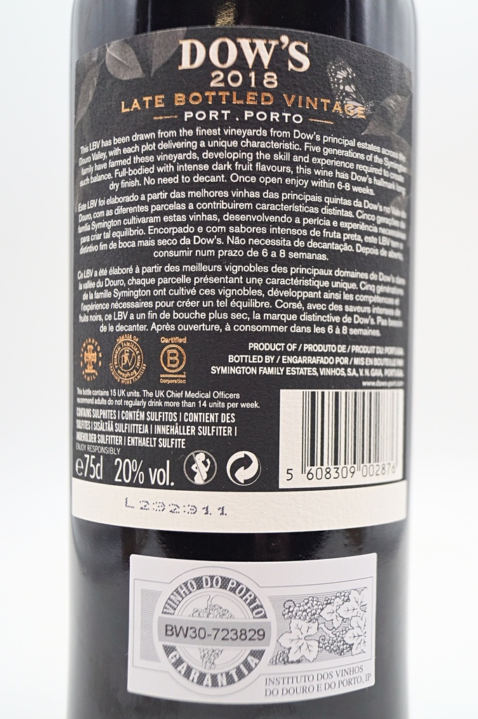 dows_late-bottled-vintage-port-2018_3.jpg