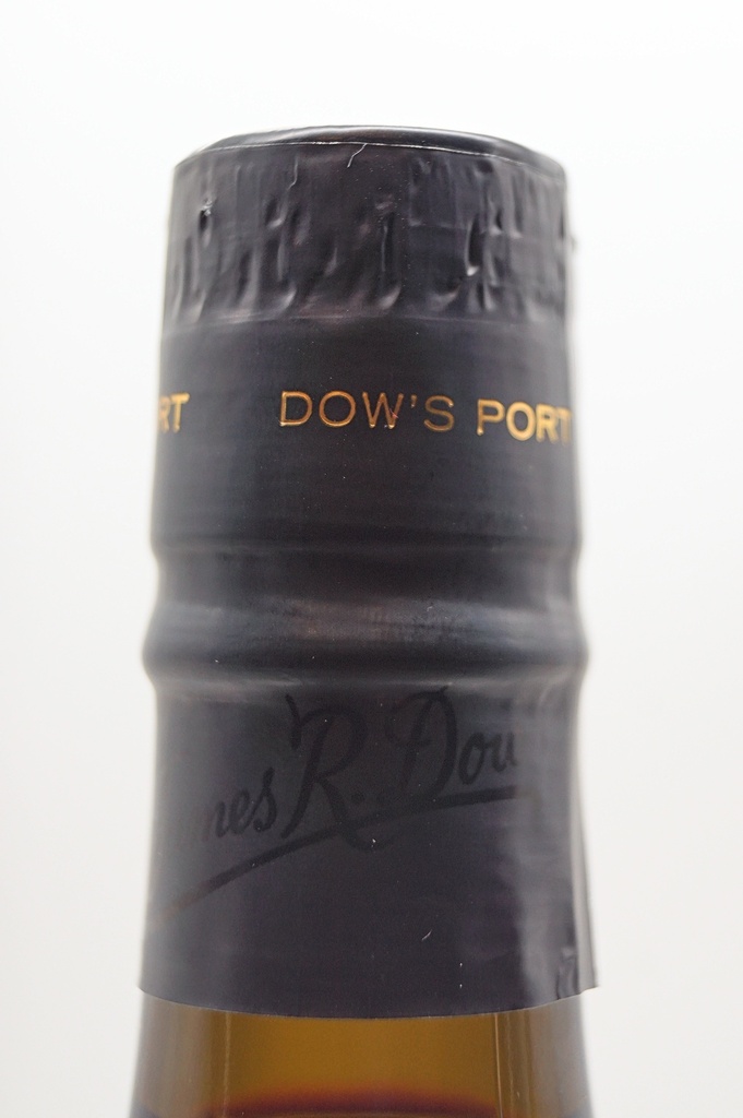 dows_late-bottled-vintage-port-2018_4.jpg