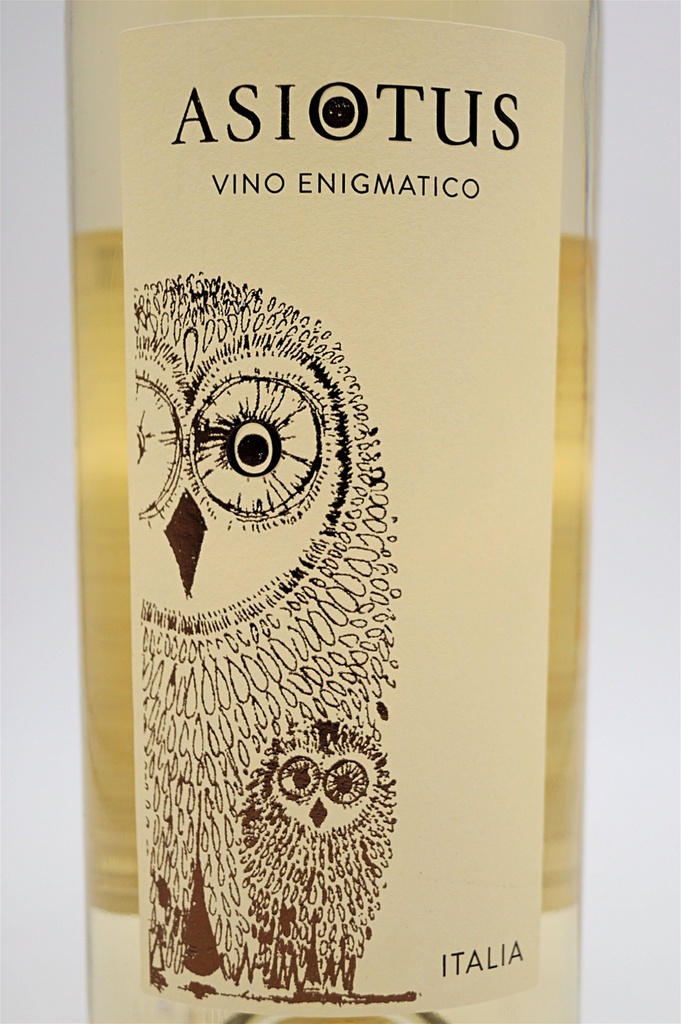 asio-otus_vino-varietale-wei_2.jpg