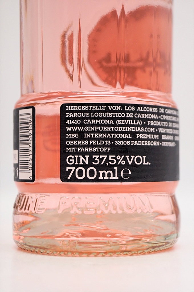 puerto-de-indias_sevillian-premium-gin-strawberry_3.jpg