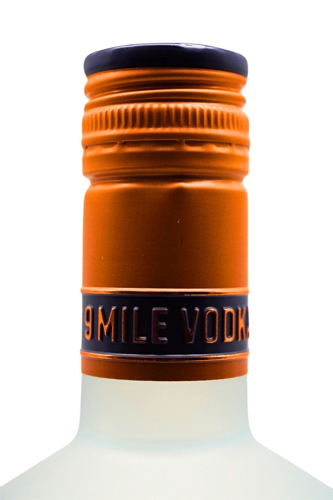 9-mile_vodka_4.jpg