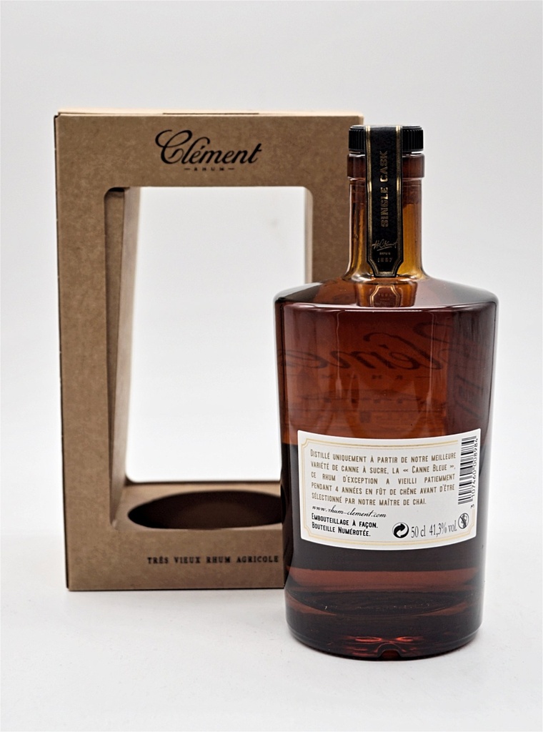 clement_single-cask-100-canne-bleue-rhum-agricole_2.jpg