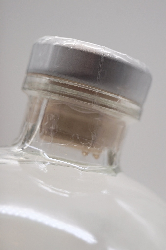 crystal-head_vodka_3.jpg