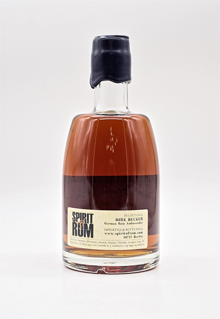 rumclub-private-selection_edition-15-navy-style-rum_2.jpg