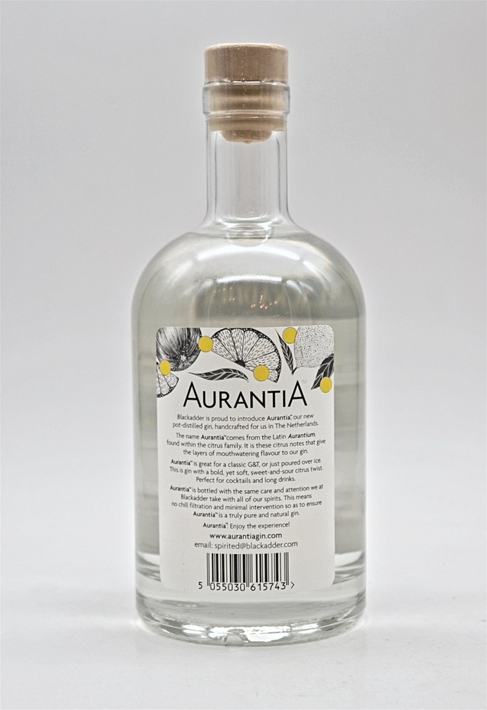 blackadder_aurantia-handcrafted-gin_2.jpg