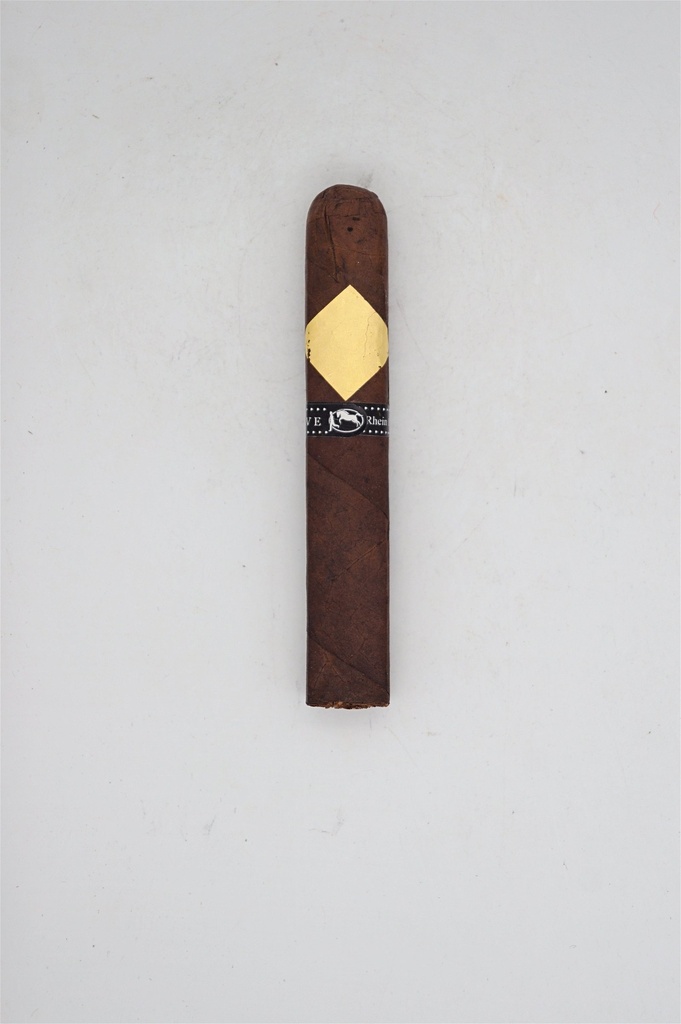 Black ll Robusto